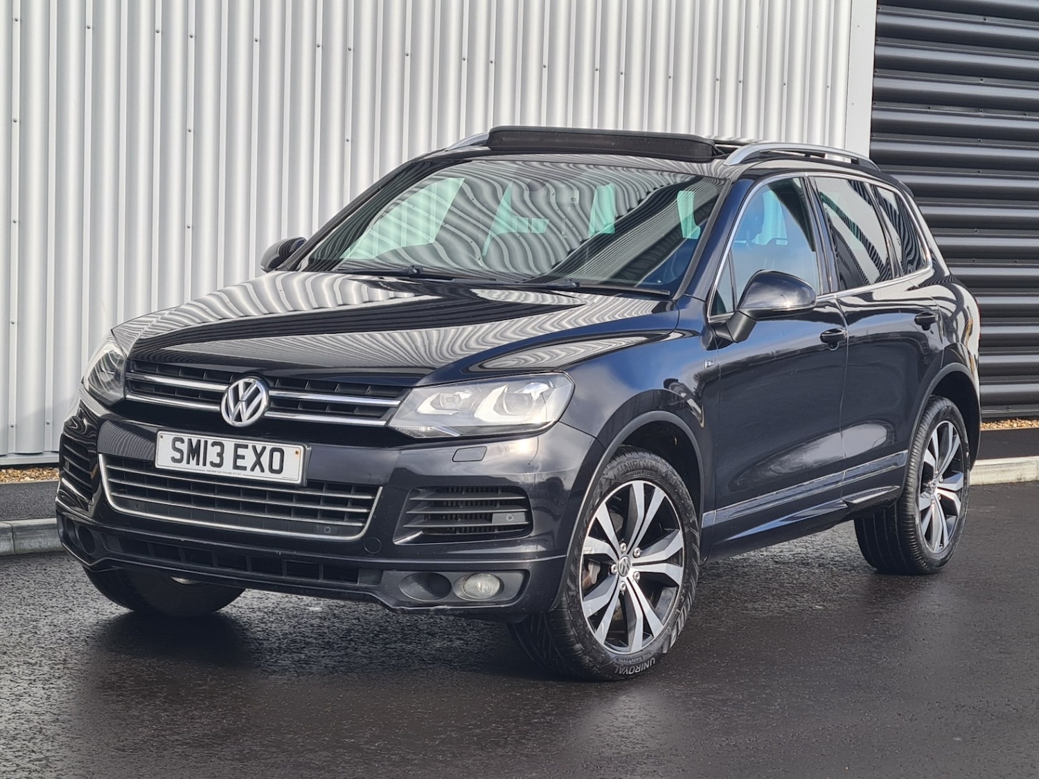 Used Volkswagen Touareg 2013 for sale - 77536831: Photo 2