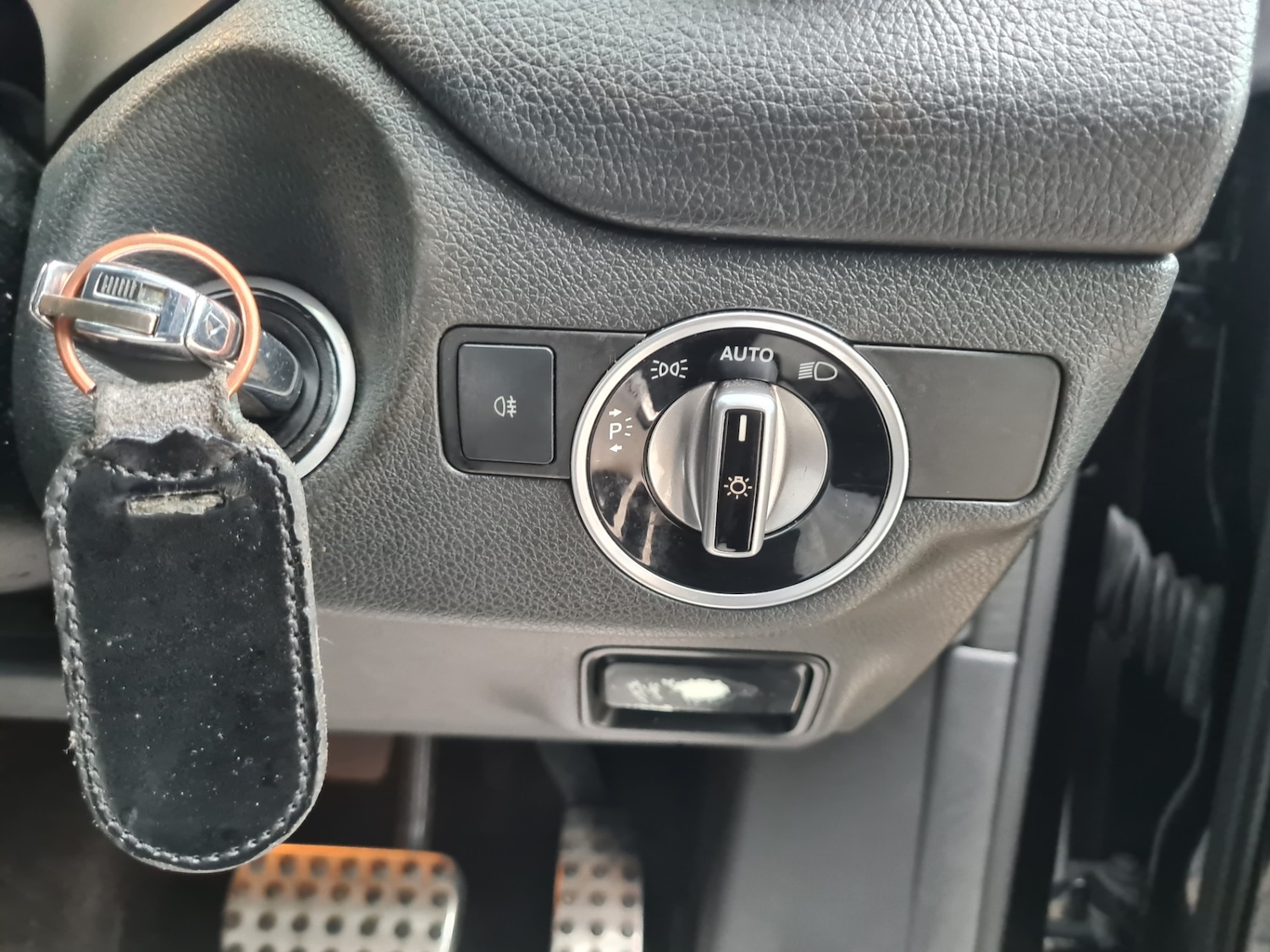 Used Mercedes-Benz CLA 2013 for sale - 76864144: Photo 9