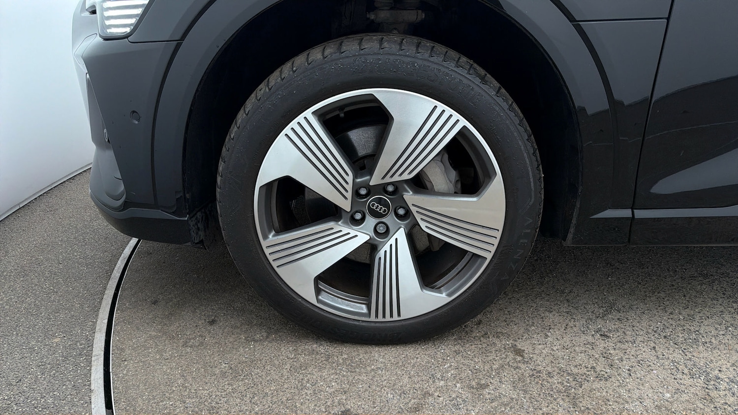 Used Audi e-tron 2022 for sale - 78079314: Photo 17