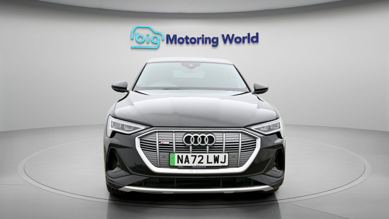 Used Audi e-tron 2022 for sale - 78079314: Photo 2