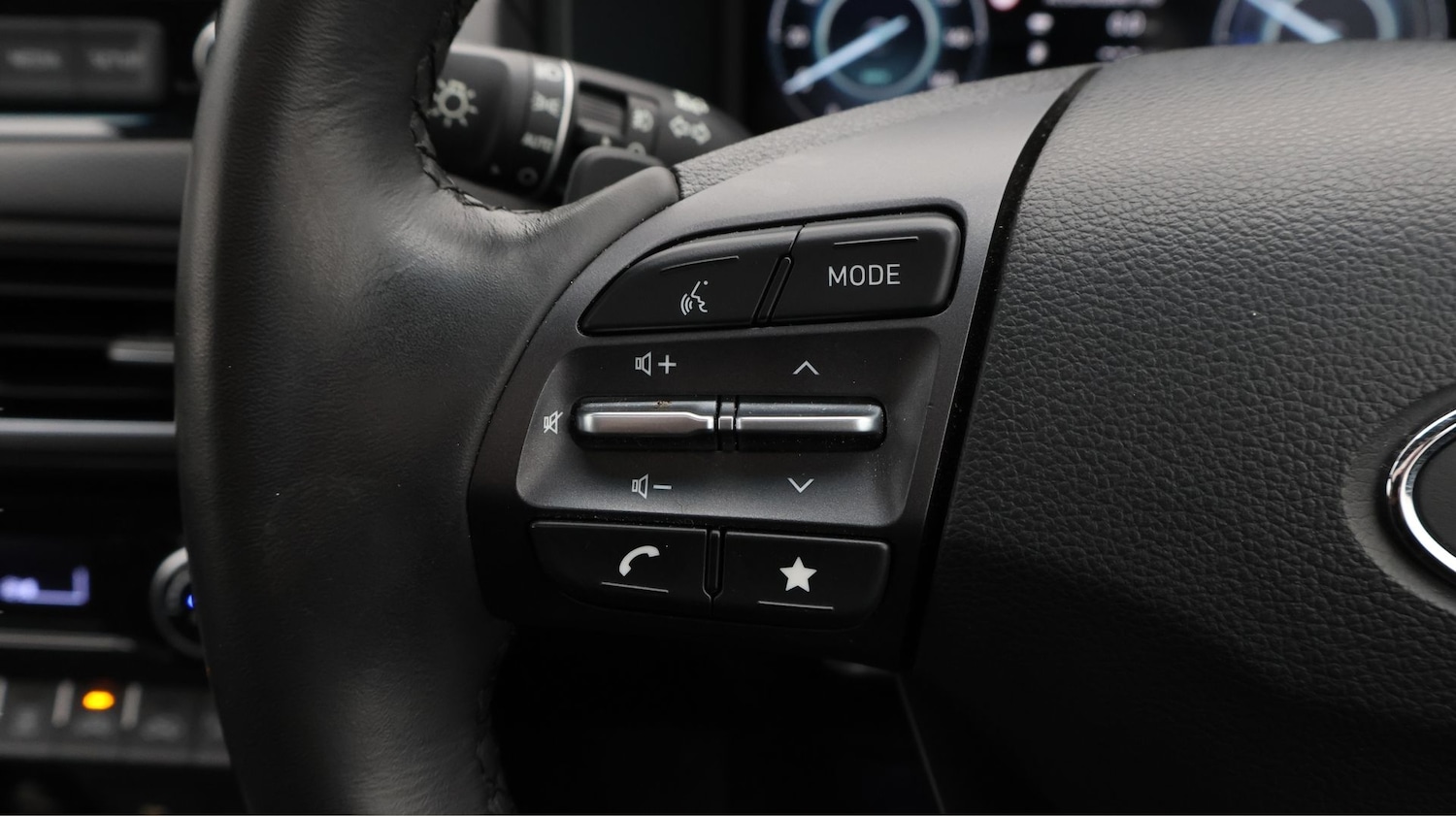 Used Hyundai KONA 2022 for sale - 77247721: Photo 23