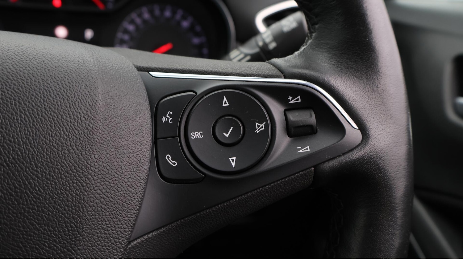 Used Vauxhall Crossland 2022 for sale - 76607721: Photo 26