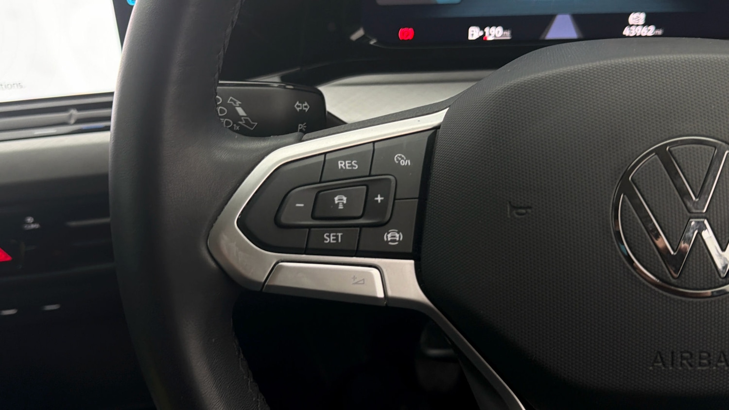 Used Volkswagen Golf 2023 for sale - 77985181: Photo 21