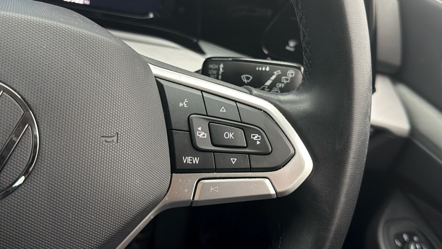 Used Volkswagen Golf 2023 for sale - 77985181: Photo 22