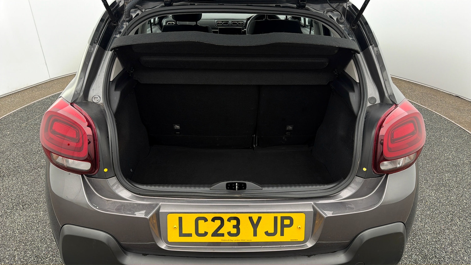 Used Citroen C3 2023 for sale - 78196637: Photo 16