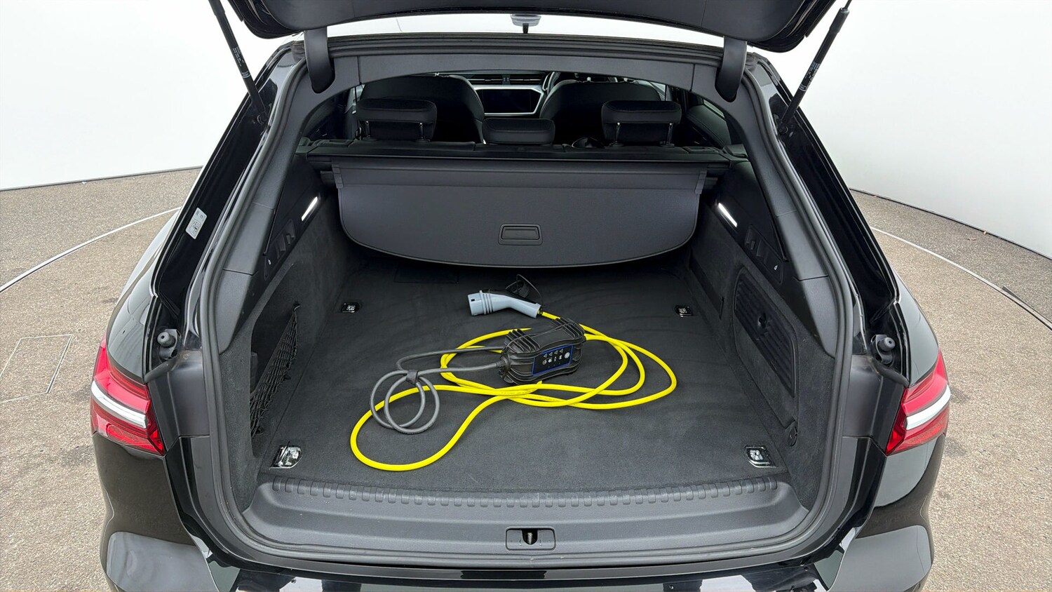 Used Audi A6 2022 for sale - 77973615: Photo 16