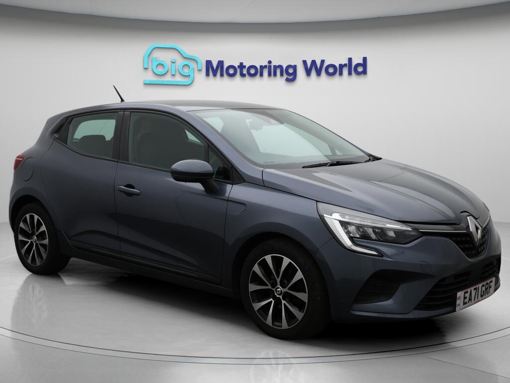 Used Renault Clio 2022 for sale - 76472809: Photo 1