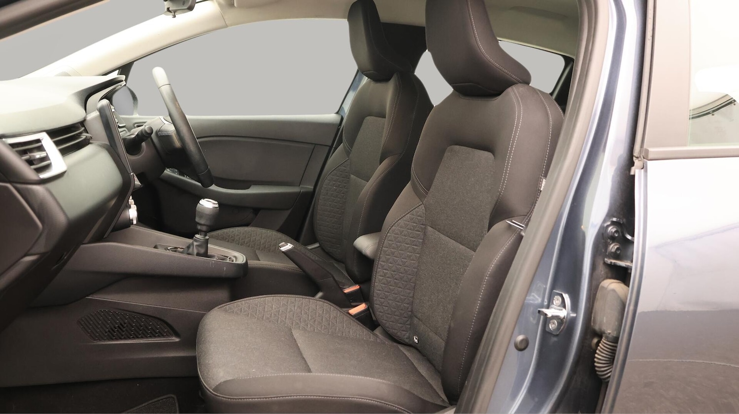 Used Renault Clio 2022 for sale - 76472809: Photo 15