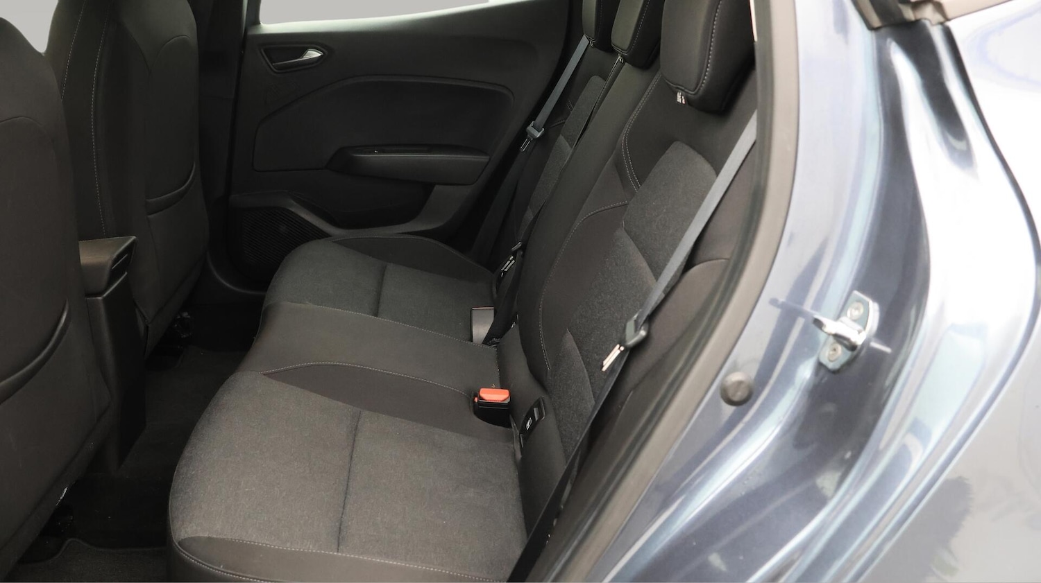 Used Renault Clio 2022 for sale - 76472809: Photo 17