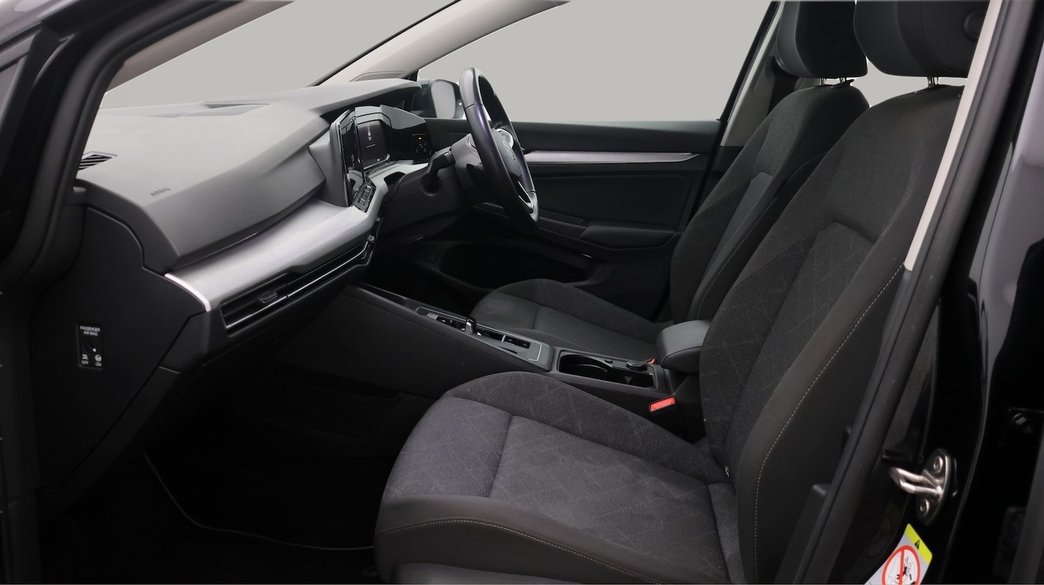 Used Volkswagen Golf 2023 for sale - 77220348: Photo 14