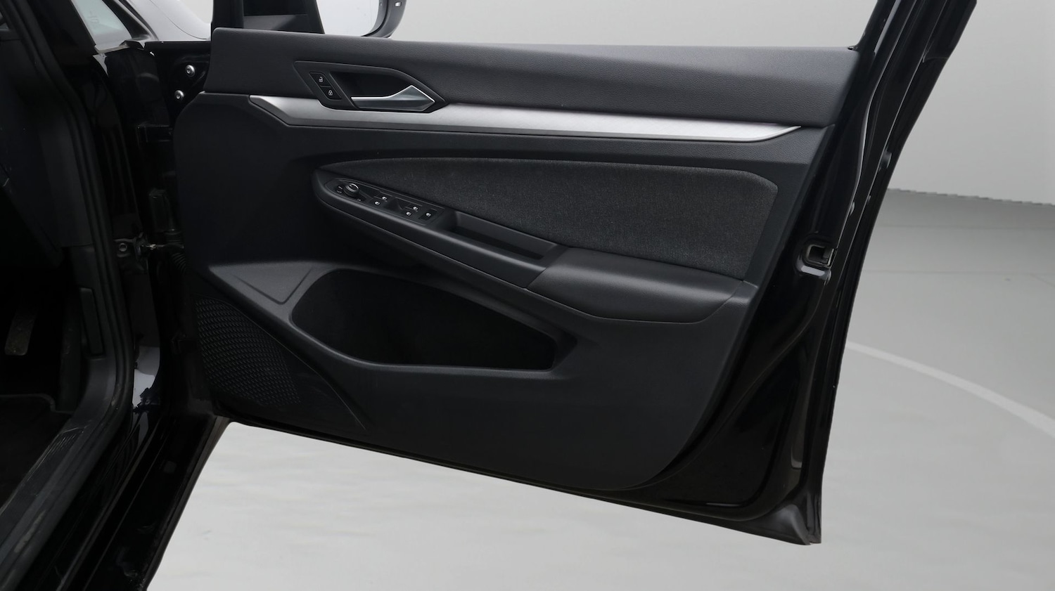 Used Volkswagen Golf 2023 for sale - 77220348: Photo 15