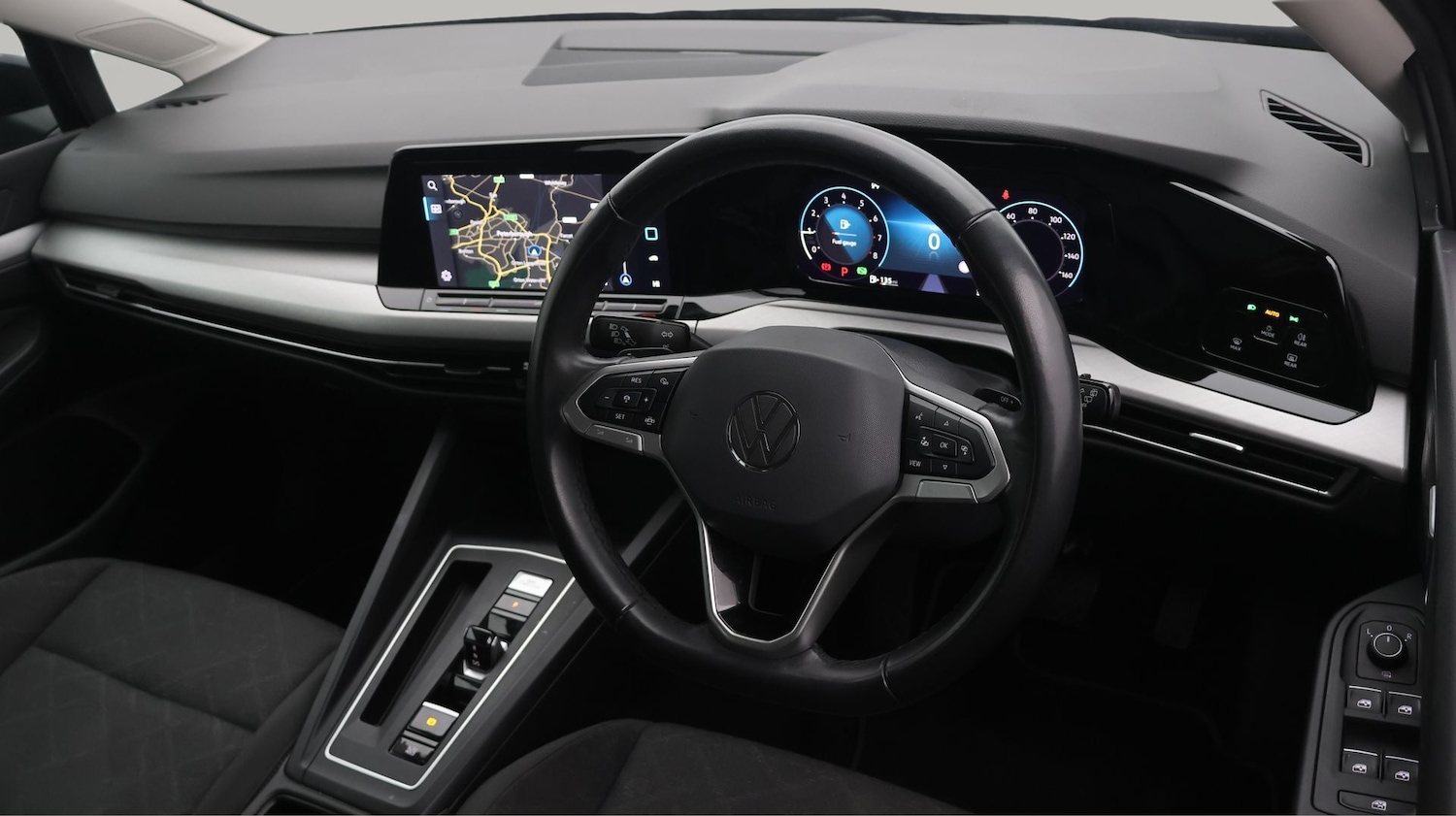 Used Volkswagen Golf 2023 for sale - 77220348: Photo 9