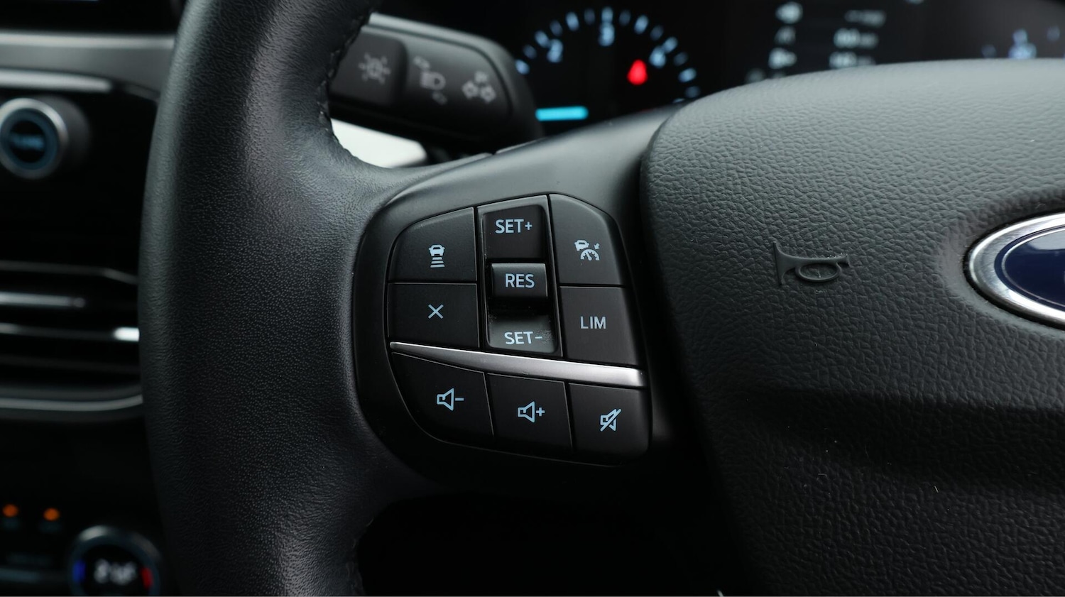 Used Ford Kuga 2020 for sale - 76152653: Photo 24