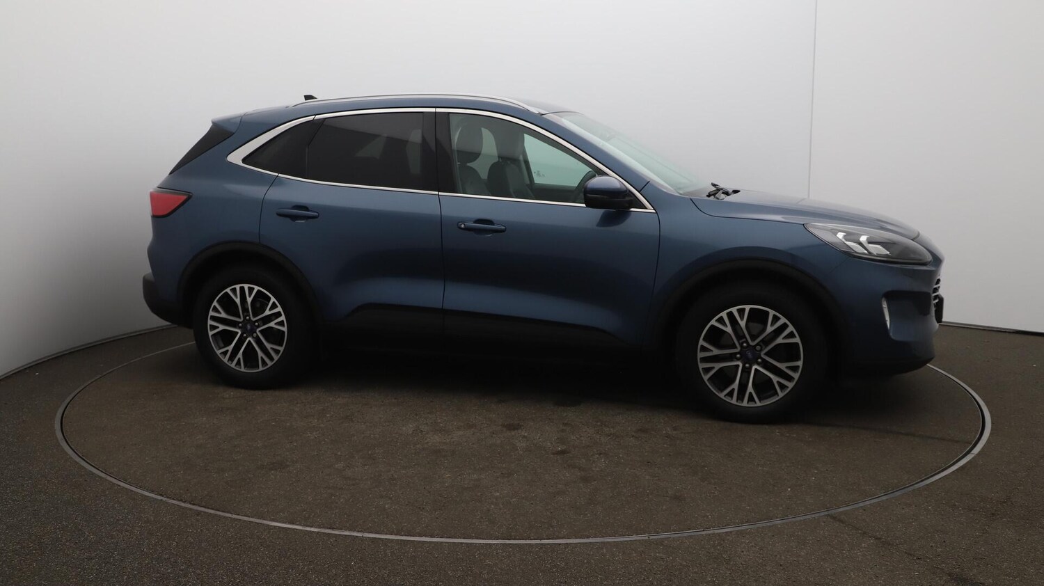 Used Ford Kuga 2020 for sale - 76152653: Photo 47