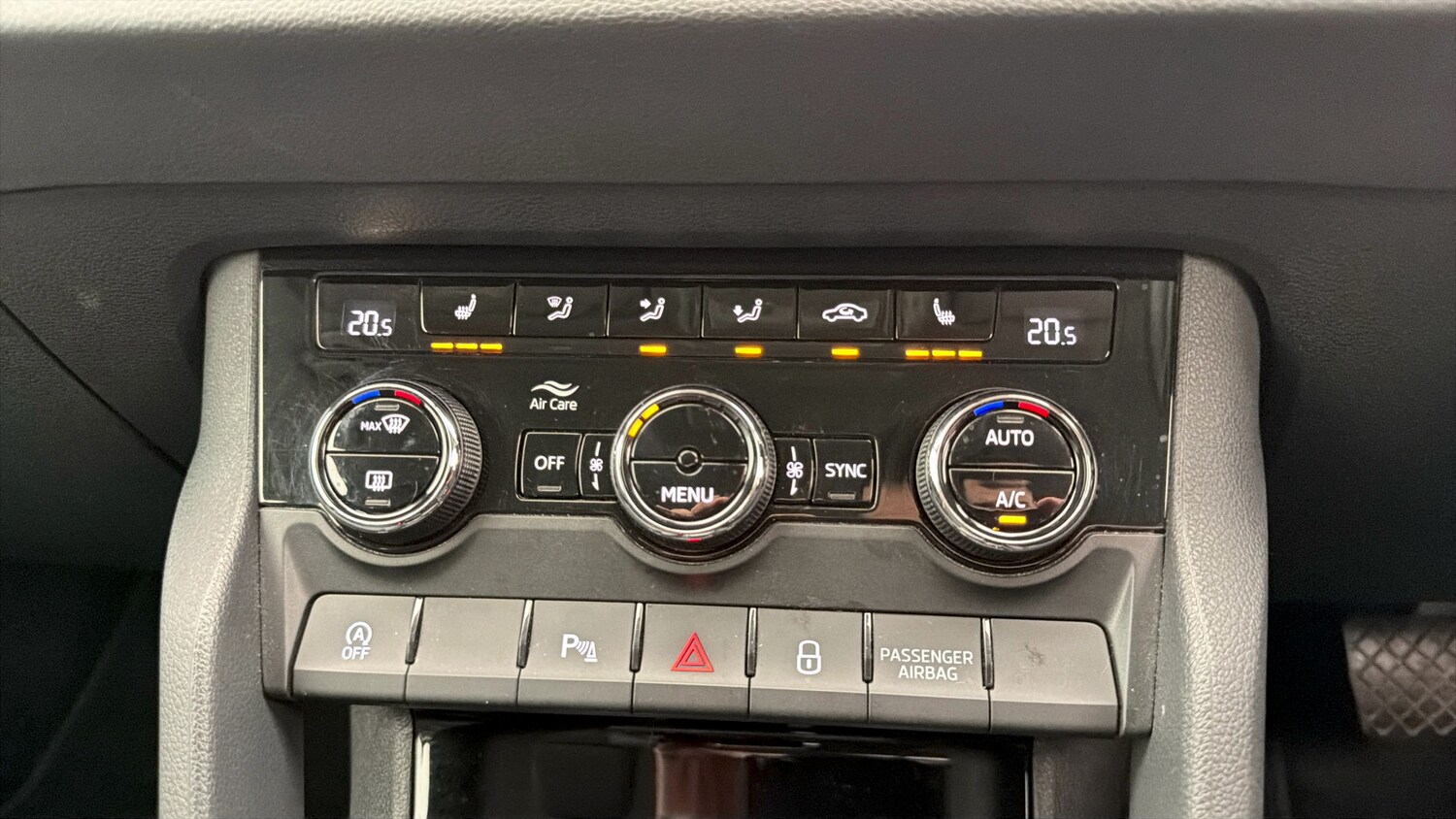 Used Skoda Karoq 2020 for sale - 77931103: Photo 11