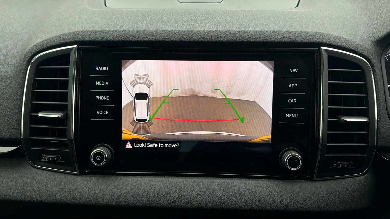 Used Skoda Karoq 2020 for sale - 77931103: Photo 26