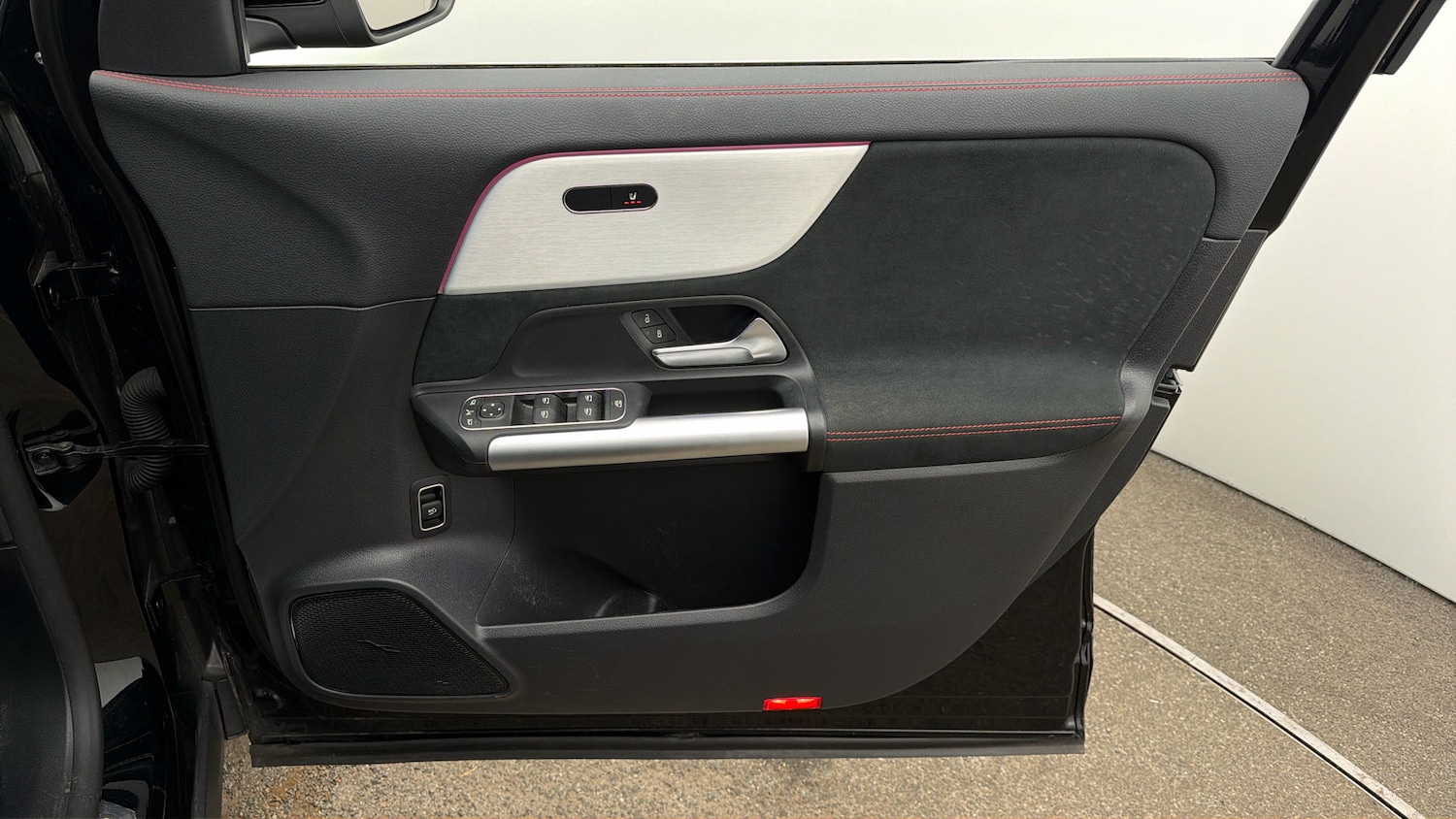 Used Mercedes-Benz EQA 2023 for sale - 78011861: Photo 14