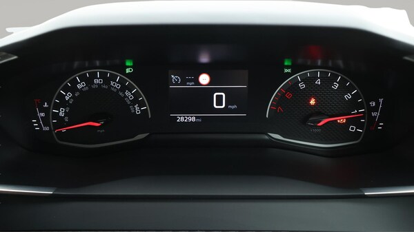Used Peugeot 2008 2022 for sale - 75431185: Photo 11