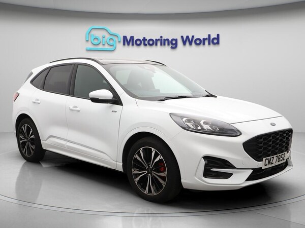 Used Ford Kuga 2023 for sale - 76307463: Photo 1