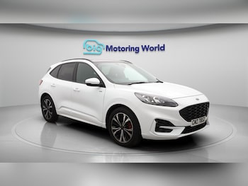 Used Ford Kuga 2023 for sale - 76307463: Photo 2