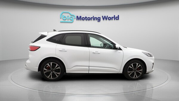 Used Ford Kuga 2023 for sale - 76307463: Photo 9