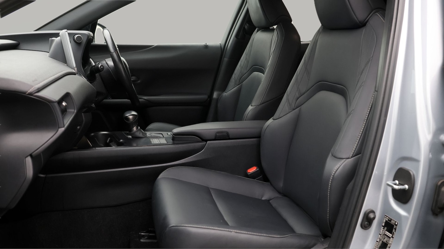 Used Lexus UX 2023 for sale - 77536363: Photo 14