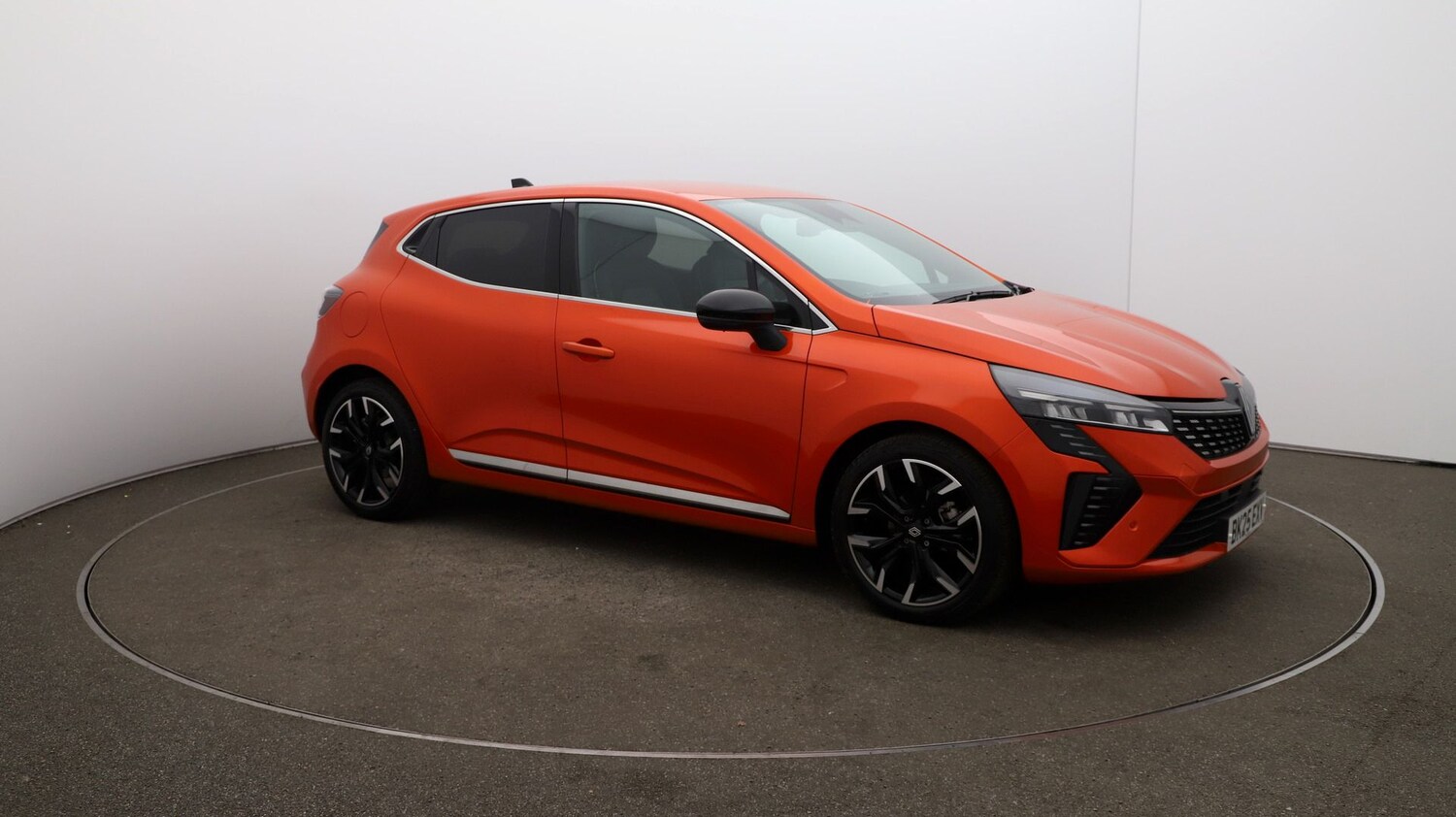 Used Renault Clio for sale - 76811216: Photo 36