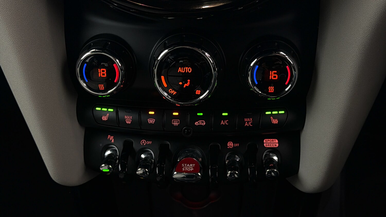 Used MINI Hatch 2021 for sale - 78190039: Photo 11