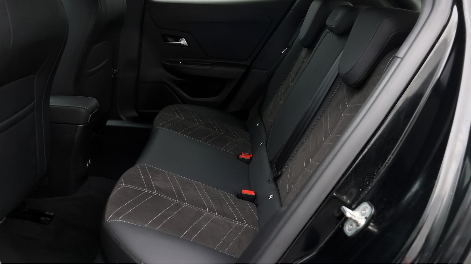 Used Vauxhall Mokka 2023 for sale - 77436207: Photo 16