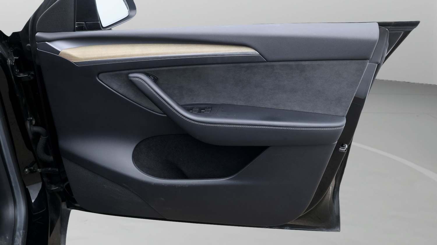 Used Tesla Model Y 2023 for sale - 77774619: Photo 15