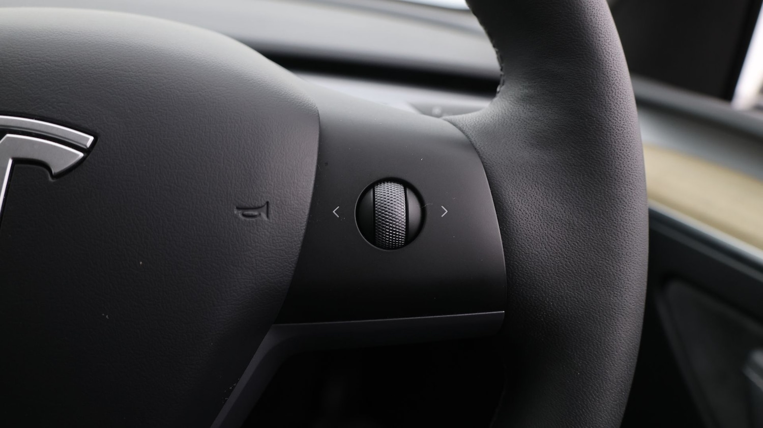 Used Tesla Model Y 2023 for sale - 77774619: Photo 24