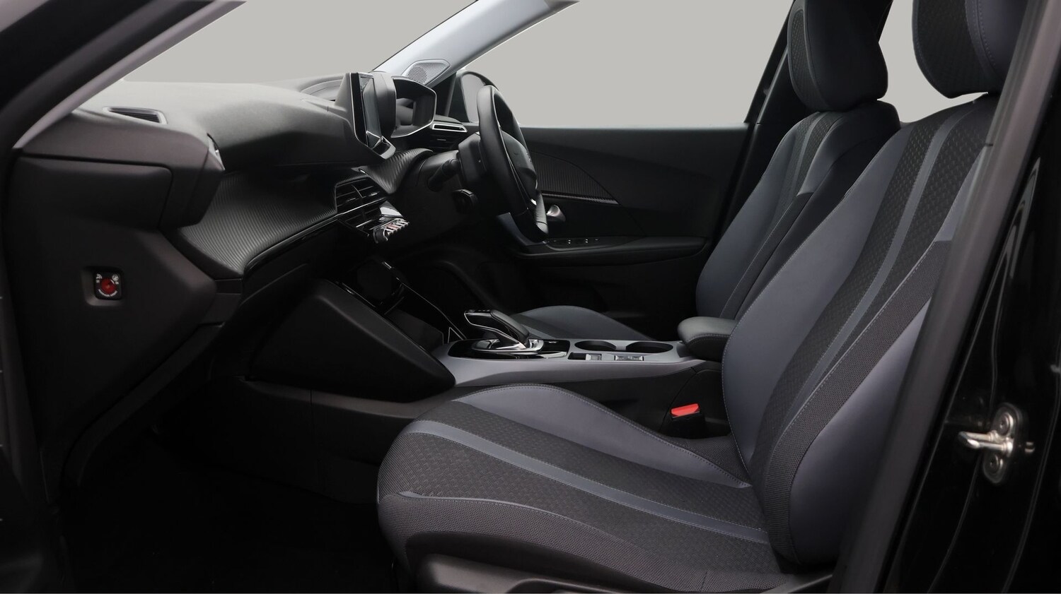 Used Peugeot E-2008 for sale - 77181494: Photo 14