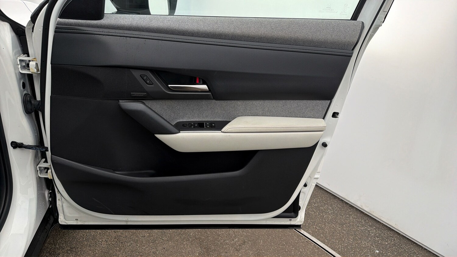 Used Mazda MX-30 2023 for sale - 77963730: Photo 14