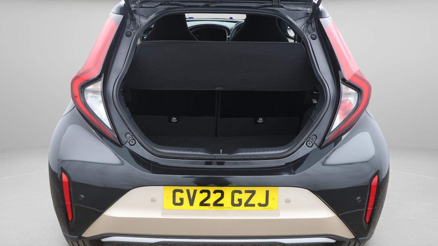 Used Toyota Aygo X 2022 for sale - 76433249: Photo 18