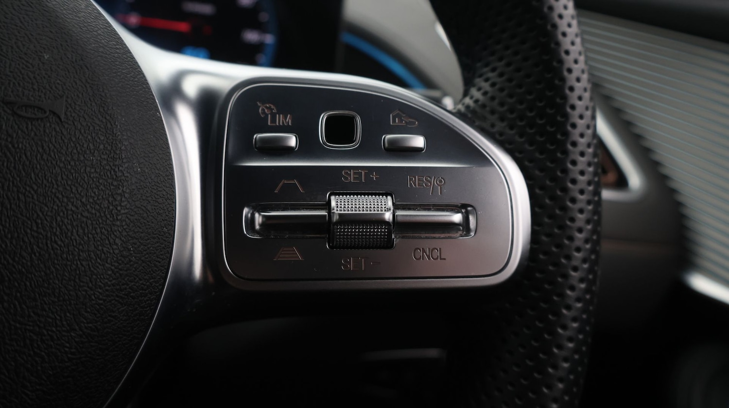 Used Mercedes-Benz EQC 2022 for sale - 77210950: Photo 23