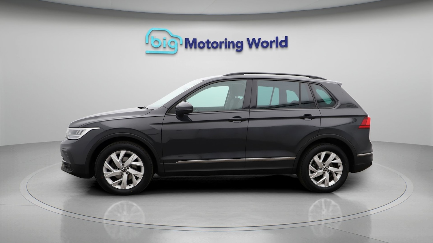 Used Volkswagen Tiguan 2021 for sale - 77678547: Photo 4