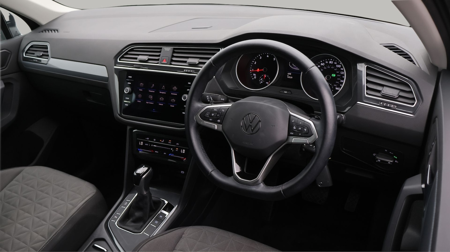 Used Volkswagen Tiguan 2021 for sale - 77678547: Photo 9