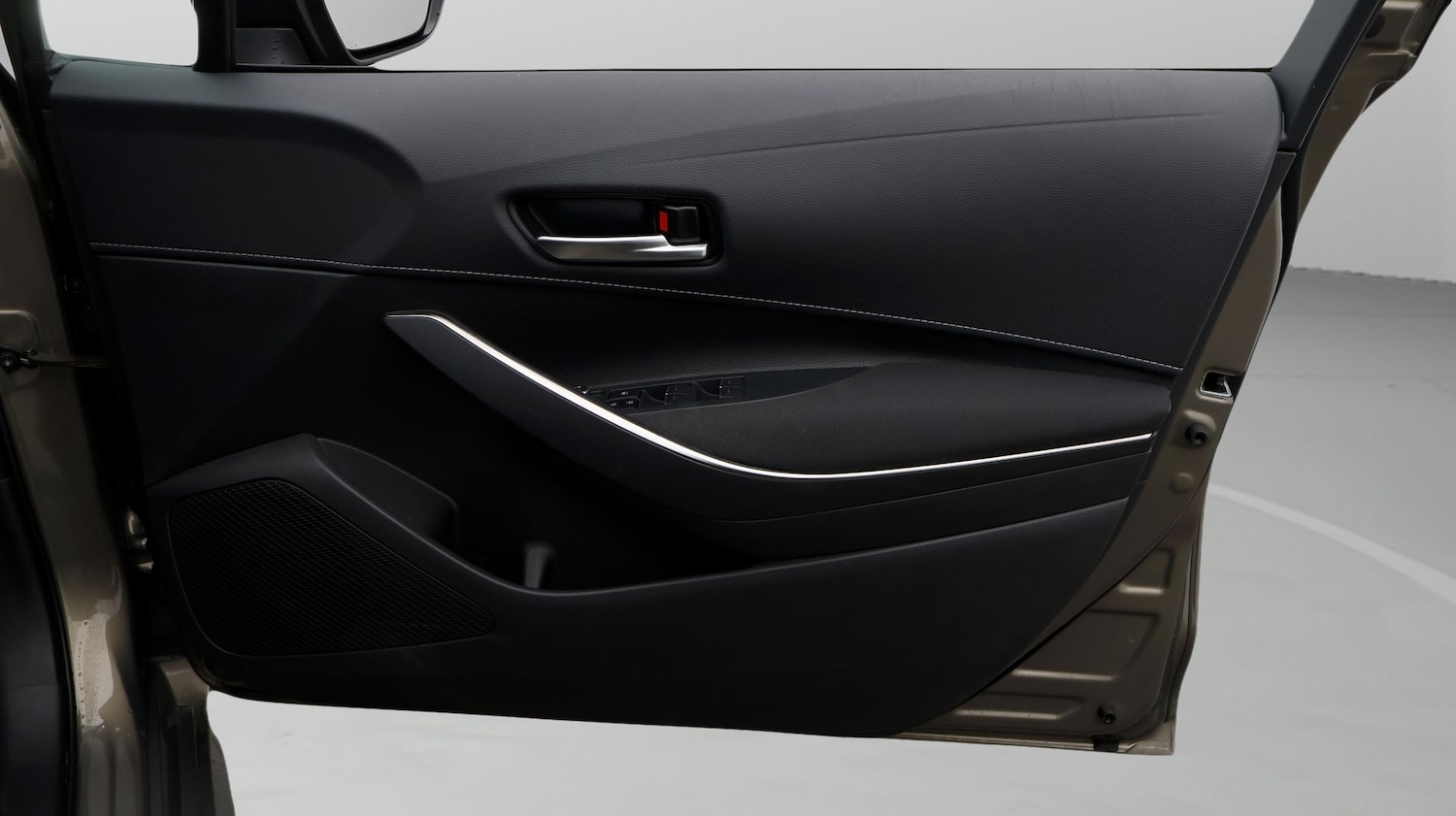 Used Suzuki Swace 2022 for sale - 77182031: Photo 15