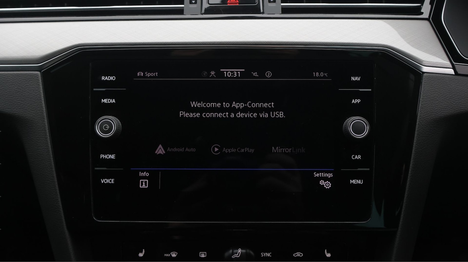 Used Volkswagen Passat 2021 for sale - 77750141: Photo 21