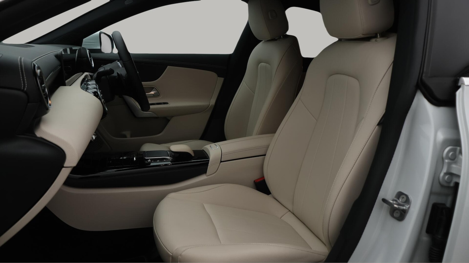 Used Mercedes-Benz CLA 2023 for sale - 76136502: Photo 15