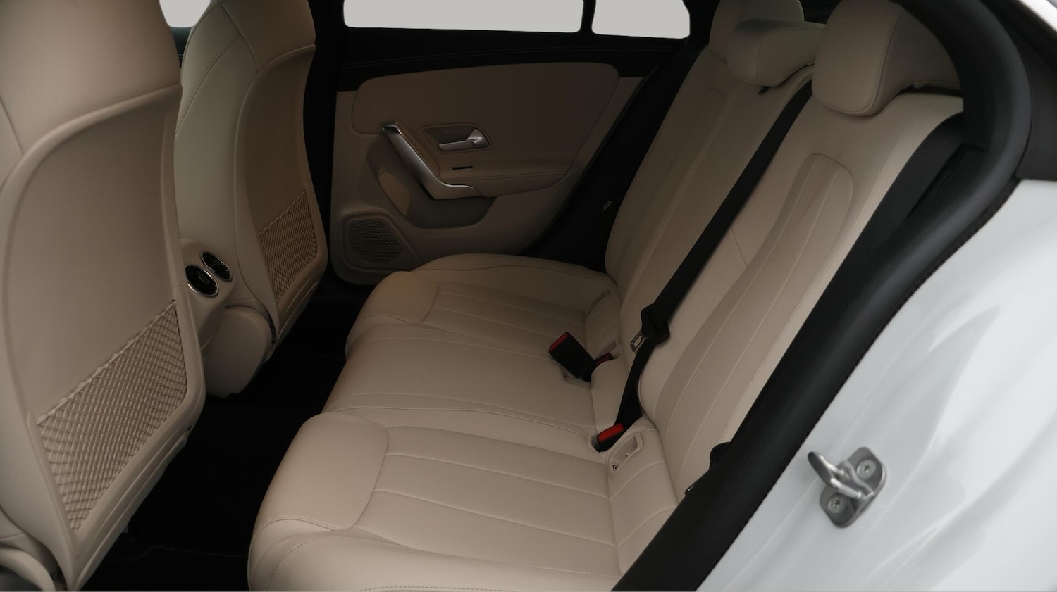 Used Mercedes-Benz CLA 2023 for sale - 76136502: Photo 17