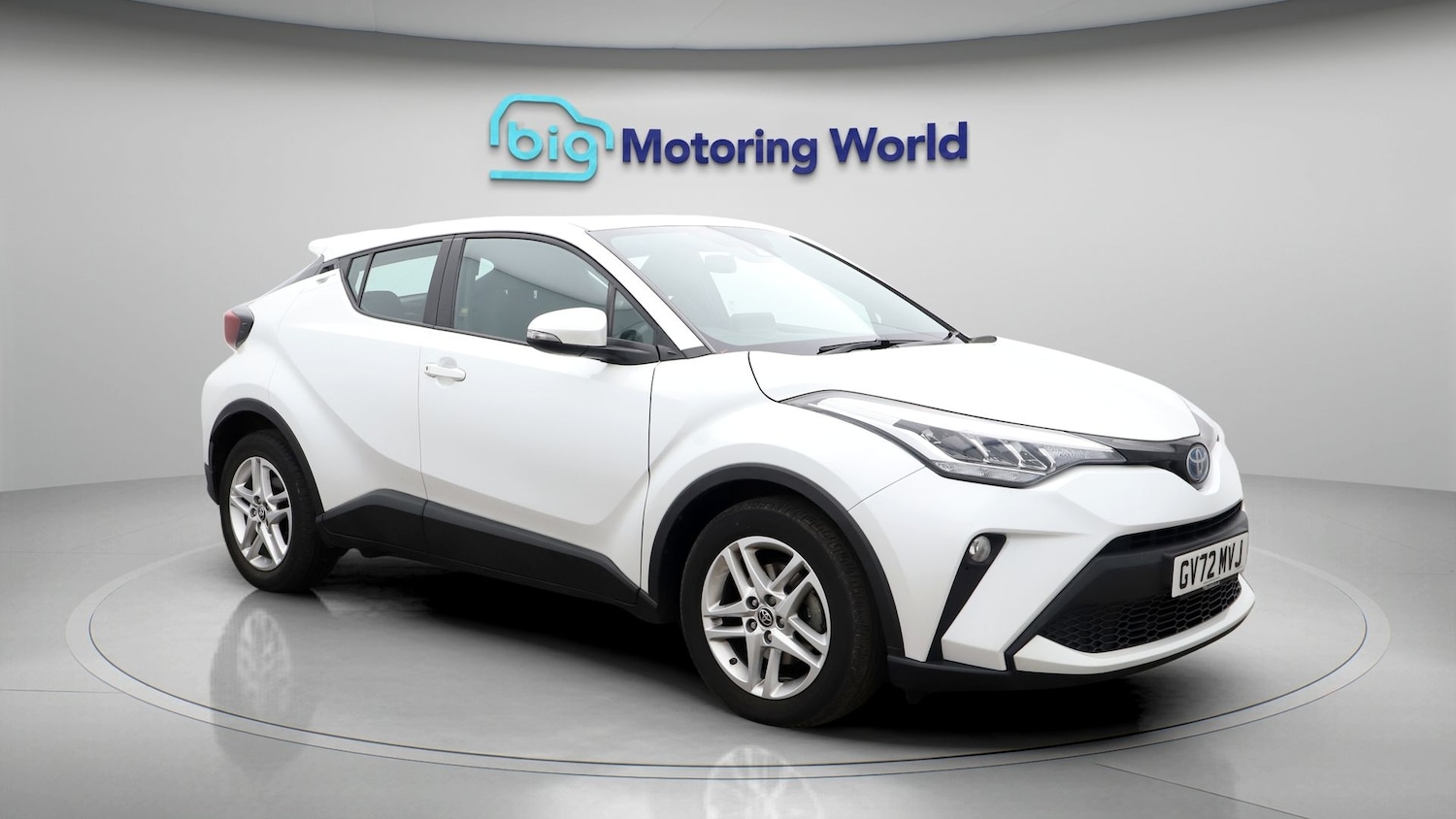 Used Toyota C-HR 2023 for sale - 77403800: Photo 1