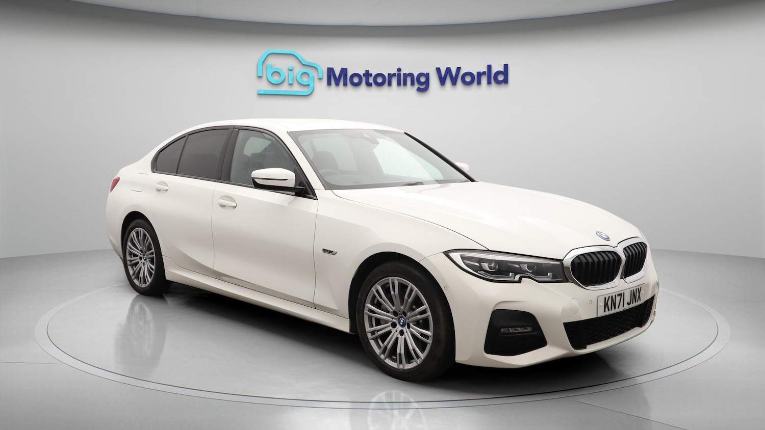 Used BMW 3 Series 2021 for sale - 76001342: Photo 2