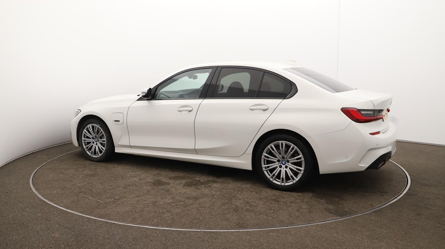 Used BMW 3 Series 2021 for sale - 76001342: Photo 47