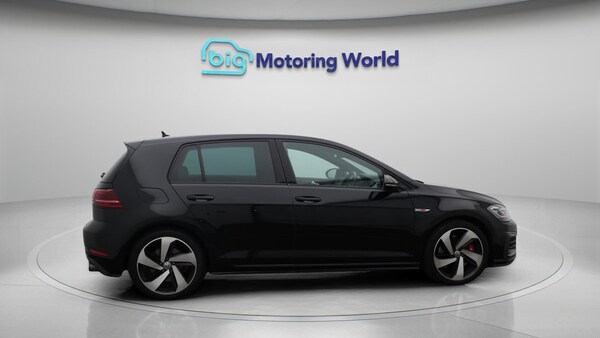 Used Volkswagen Golf 2020 for sale - 75657274: Photo 9