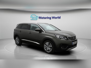 Used Peugeot 5008 2019 for sale - 76337123: Photo