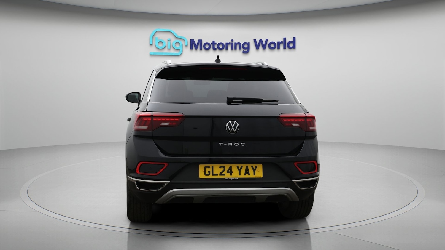 Used Volkswagen T-Roc 2024 for sale - 77616496: Photo 6
