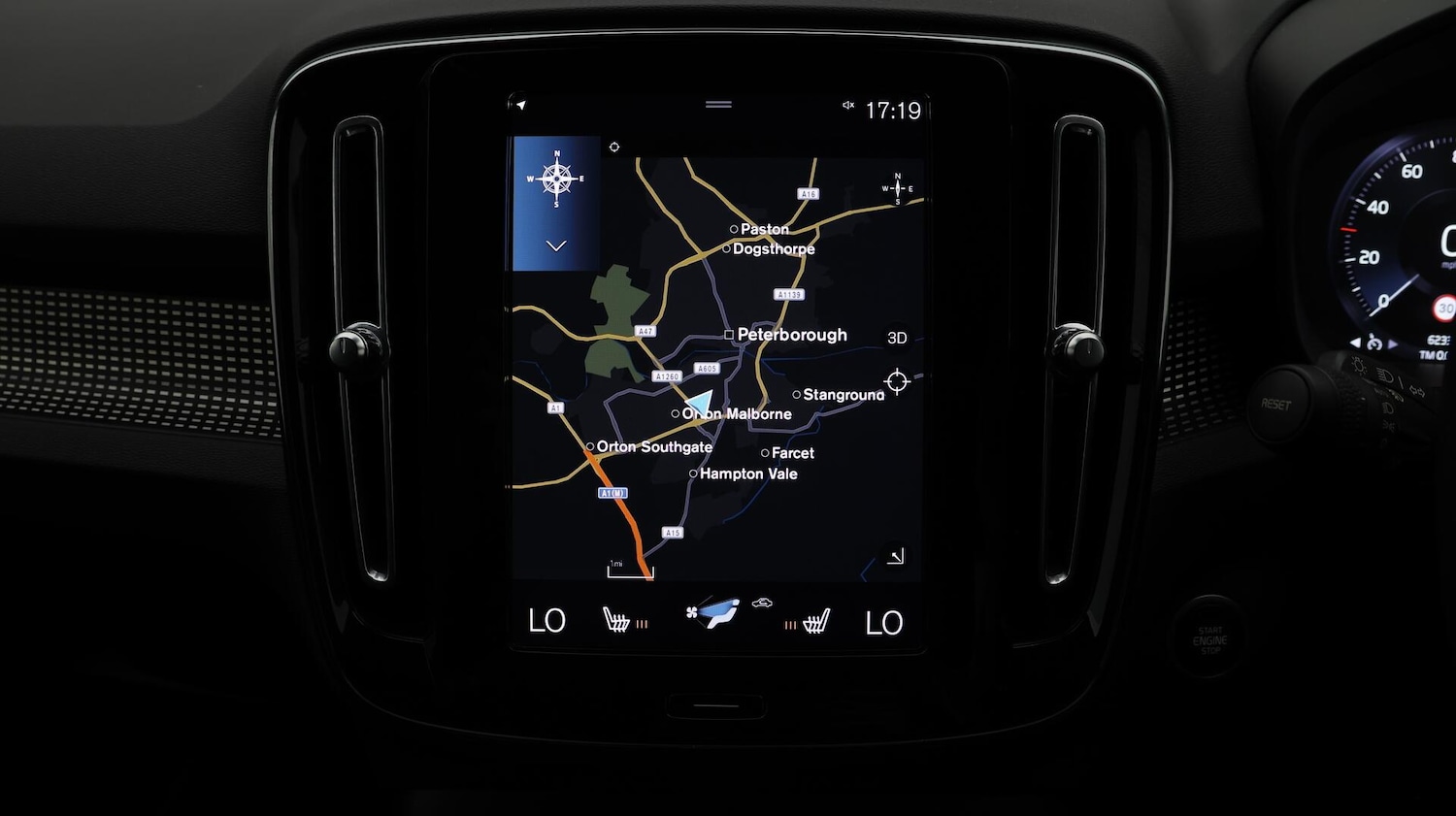 Used Volvo XC40 2021 for sale - 76499845: Photo 12