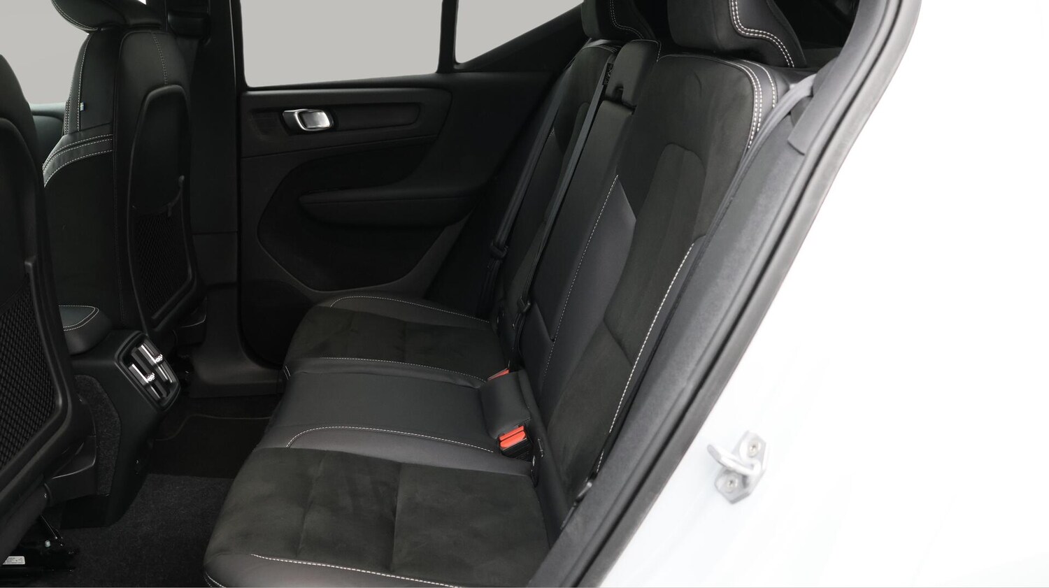 Used Volvo XC40 2021 for sale - 76499845: Photo 17