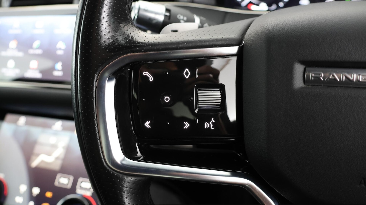 Used Land Rover Range Rover Evoque 2021 for sale - 76688738: Photo 25